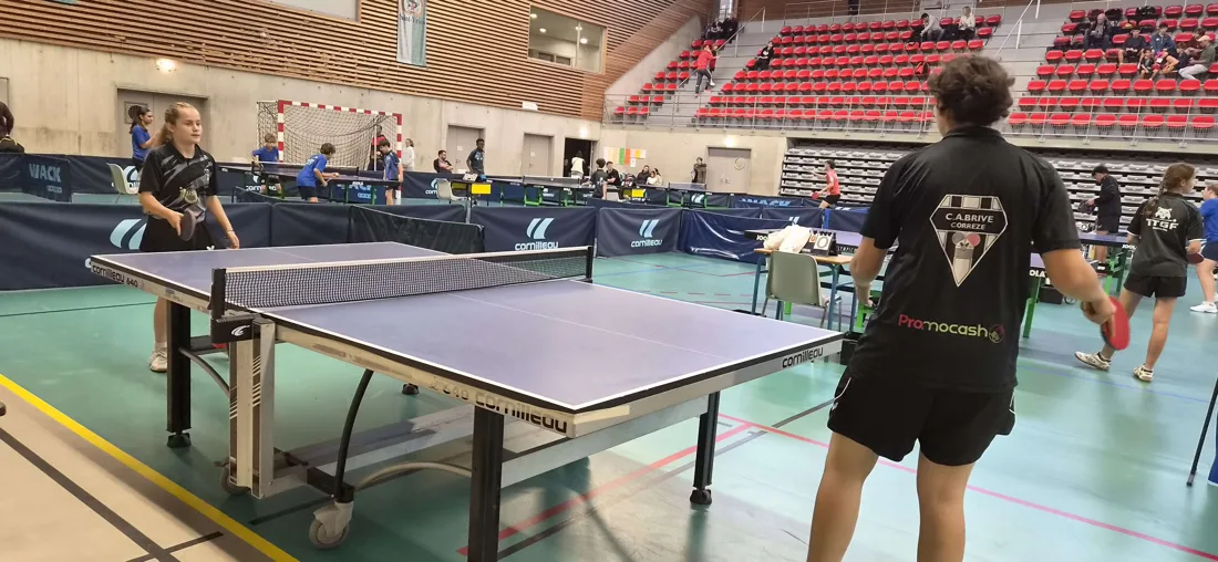 Critérium fédéral R1 Nord : une joueuse du CABC TT à la table